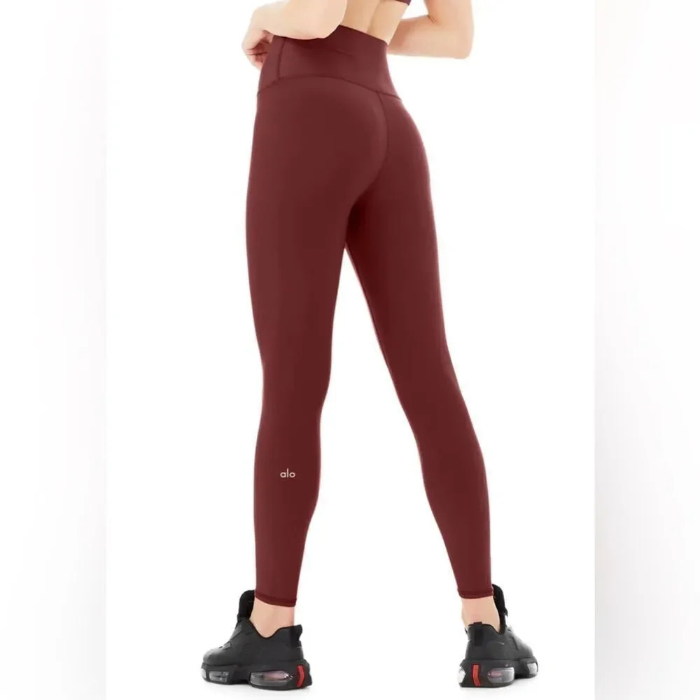 Alo Yoga sz XS High-Waist Airbrush Legging cranberry color excellent cond